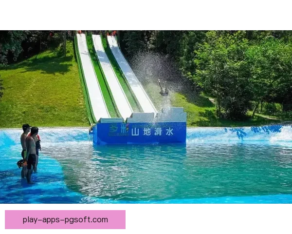 运动乐园：畅享滑水乐趣，释放身心压力