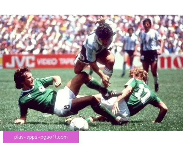 世界杯赛事回顾：传奇时刻与精彩瞬间