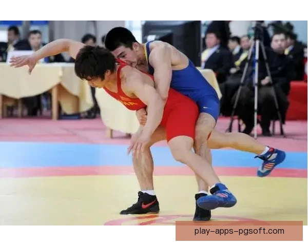 搏击巅峰：精彩无限的摔跤竞技