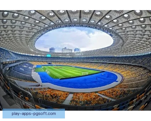 聚焦足球狂欢：全新赛季探秘，球场传奇再续章